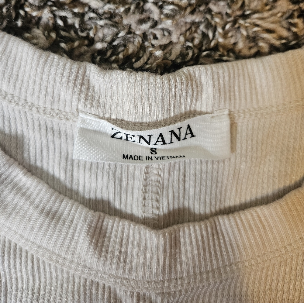 Zenana Ribbed Tank Top - Picture 3 of 5